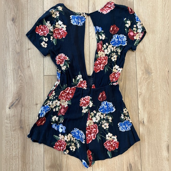 Mahina romper ‼️ BUY NOW!! - Picture 2 of 2